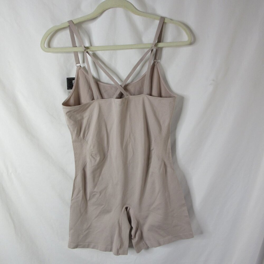 Maidenform Shapewear Body Suit Seamless Smoothing Romper Nude Size XL NWT - Picture 8 of 8